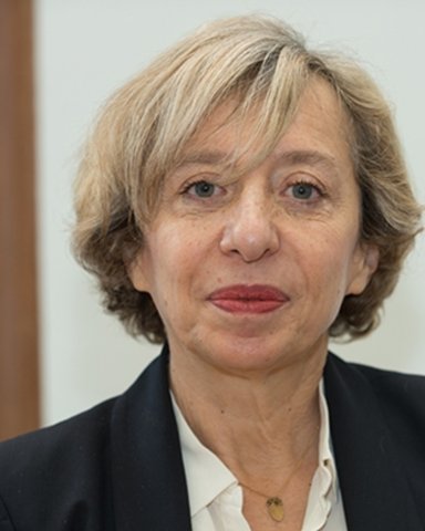 Anne Perrot